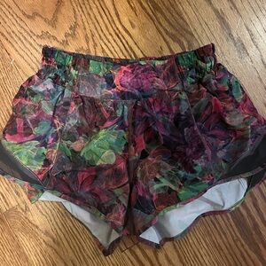 Lululemon hotty hot shorts